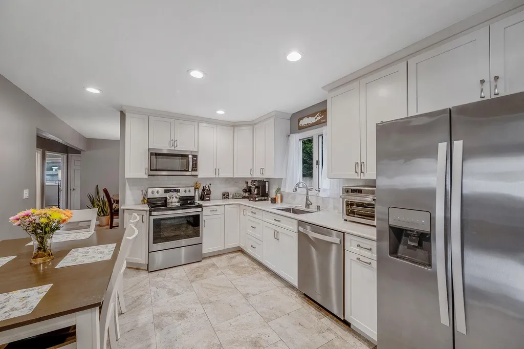 79 Aberdeen Drive Mastic NY 11950