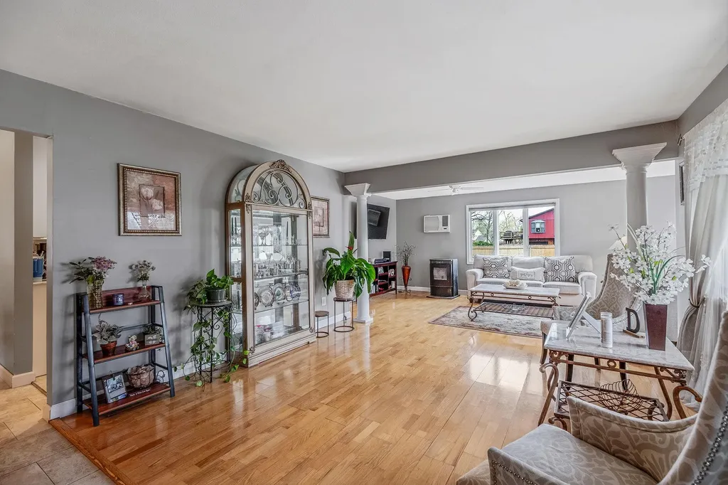 79 Aberdeen Drive Mastic NY 11950