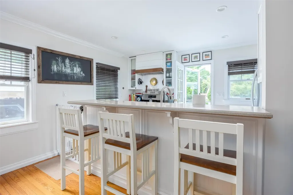 32 Lower Rocky Point Road Miller Place NY 11764