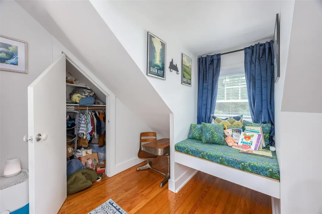 32 Lower Rocky Point Road Miller Place NY 11764