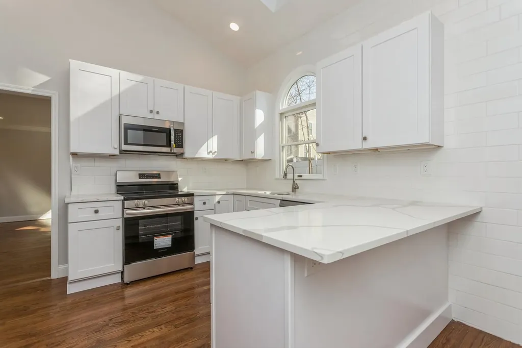 204 Sherman Avenue Hawthorne NY 10532