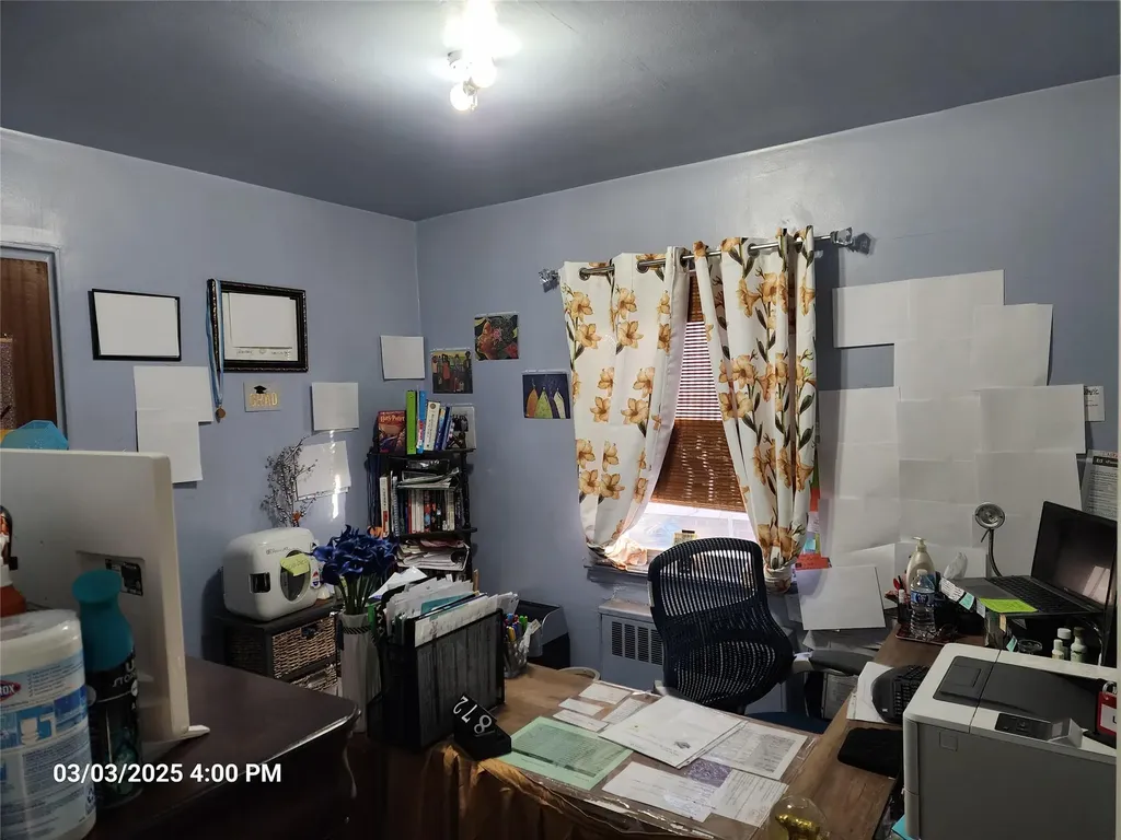 2721 Yates Avenue Bronx NY 10469
