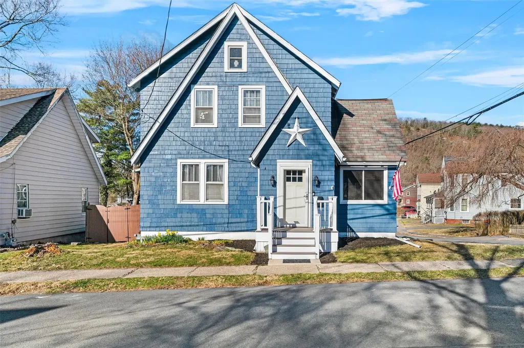 2 Johnson Avenue Port Jervis NY 12771