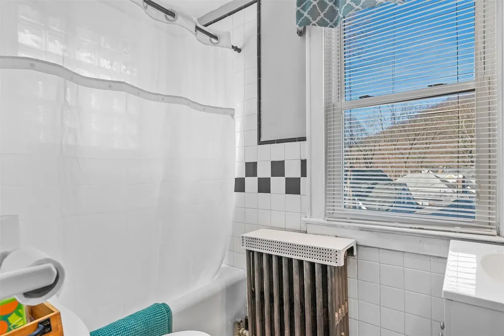 2 Johnson Avenue Port Jervis NY 12771