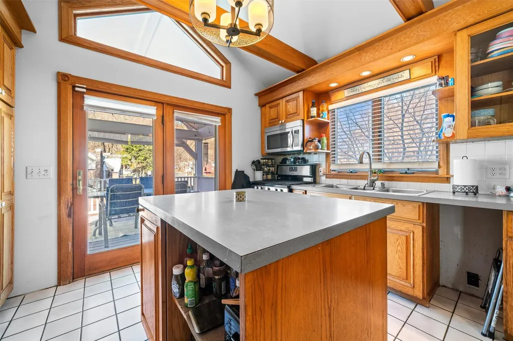 2 Johnson Avenue Port Jervis NY 12771