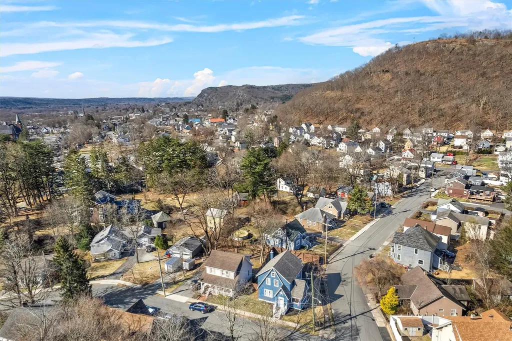 2 Johnson Avenue Port Jervis NY 12771