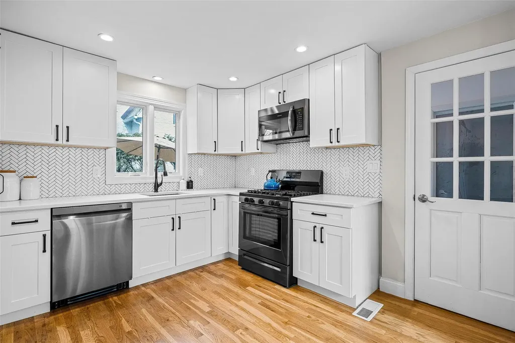 1 Harmon Drive Larchmont NY 10538