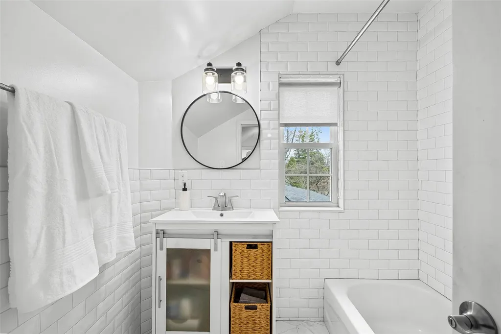 1 Harmon Drive Larchmont NY 10538