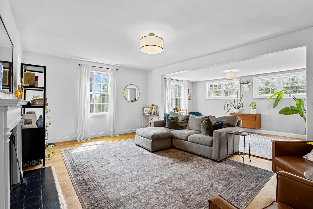 1 Harmon Drive Larchmont NY 10538