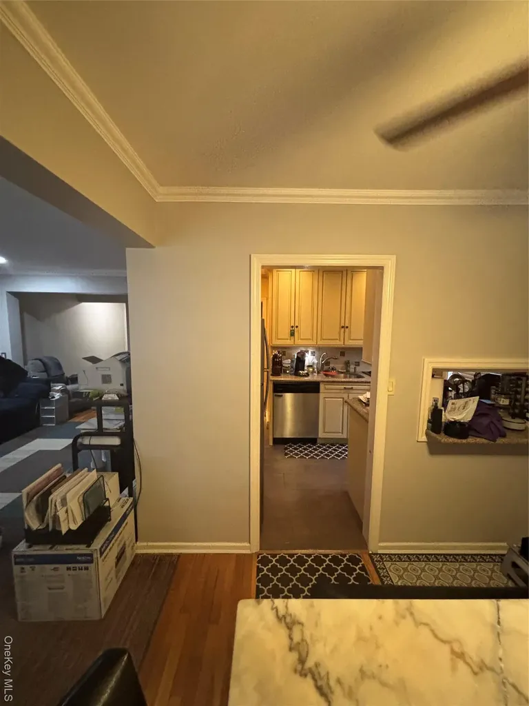 194 Smith Street Freeport NY 11520