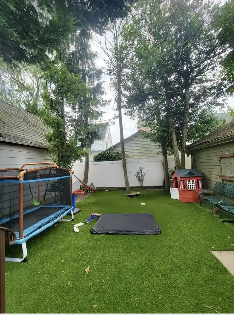 22 Elgin Road Valley Stream NY 11581