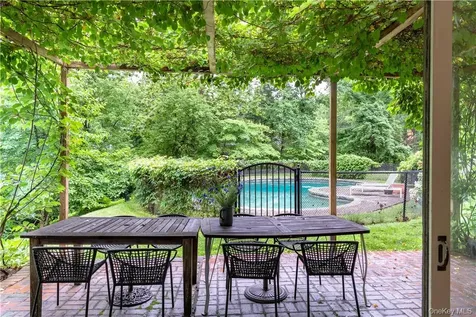 21 Woods Road Palisades NY 10964