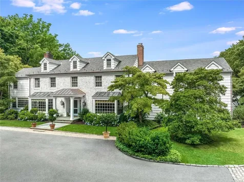 135 Skunks Misery Road Lattingtown NY 11560