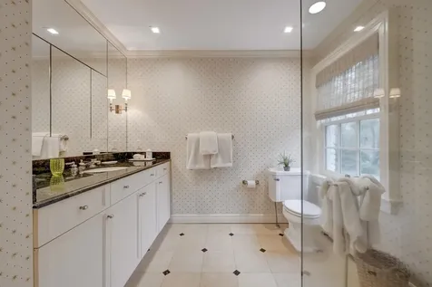 135 Skunks Misery Road Lattingtown NY 11560