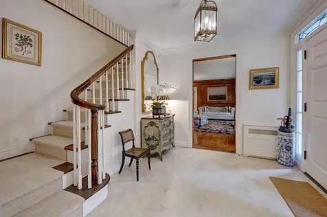 135 Skunks Misery Road Lattingtown NY 11560