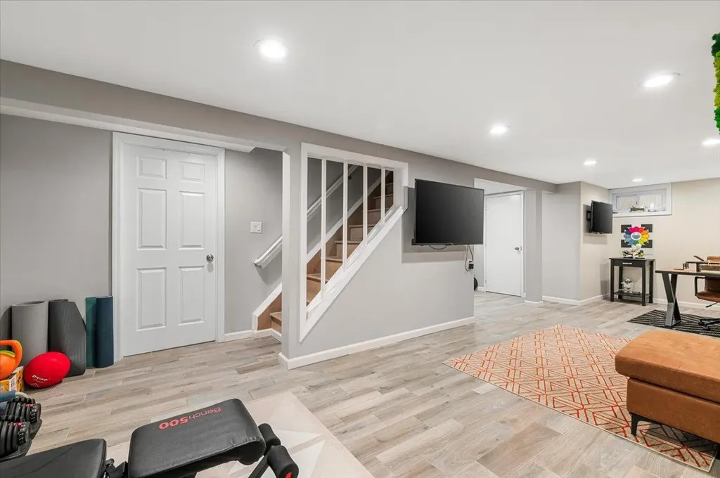 166 N 3rd Street Bethpage NY 11714