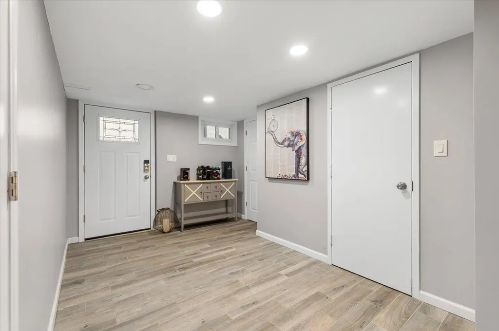 166 N 3rd Street Bethpage NY 11714