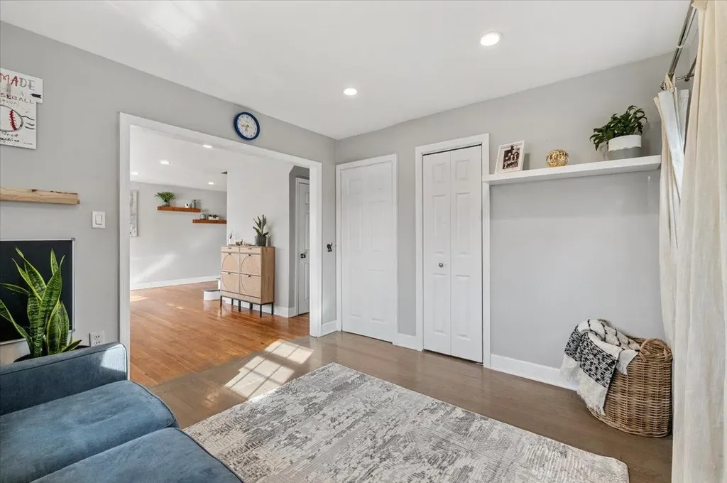 166 N 3rd Street Bethpage NY 11714