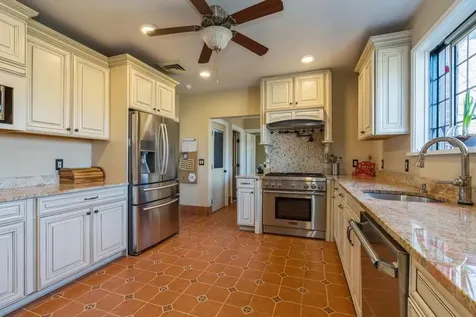 17 Forbes Boulevard Eastchester NY 10709