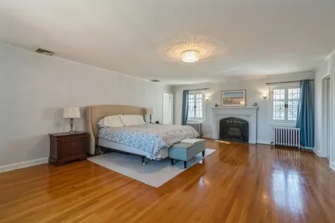17 Forbes Boulevard Eastchester NY 10709