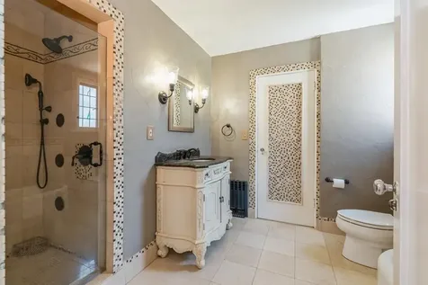 17 Forbes Boulevard Eastchester NY 10709
