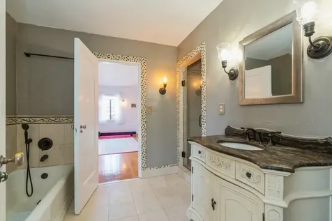 17 Forbes Boulevard Eastchester NY 10709