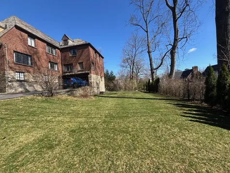 17 Forbes Boulevard Eastchester NY 10709