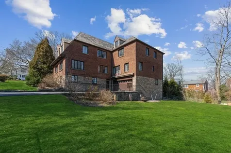 17 Forbes Boulevard Eastchester NY 10709