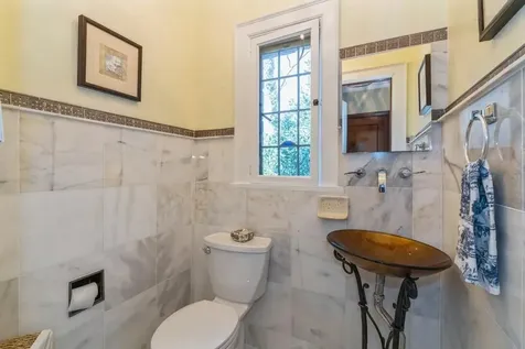 17 Forbes Boulevard Eastchester NY 10709