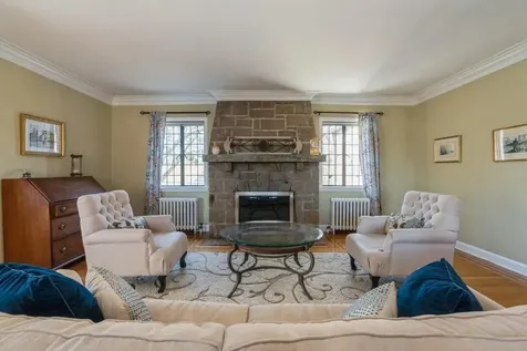 17 Forbes Boulevard Eastchester NY 10709