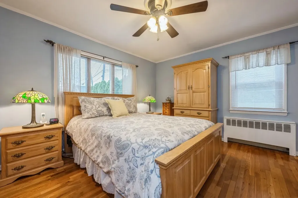 3574 Sarah Drive Wantagh NY 11793