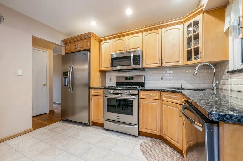3574 Sarah Drive Wantagh NY 11793