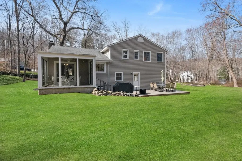 19 Bittersweet Lane Mount Kisco NY 10549