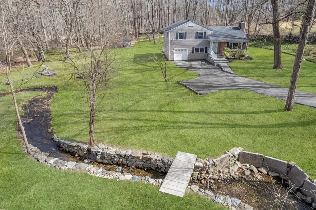 19 Bittersweet Lane Mount Kisco NY 10549