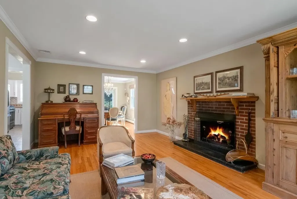 19 Bittersweet Lane Mount Kisco NY 10549