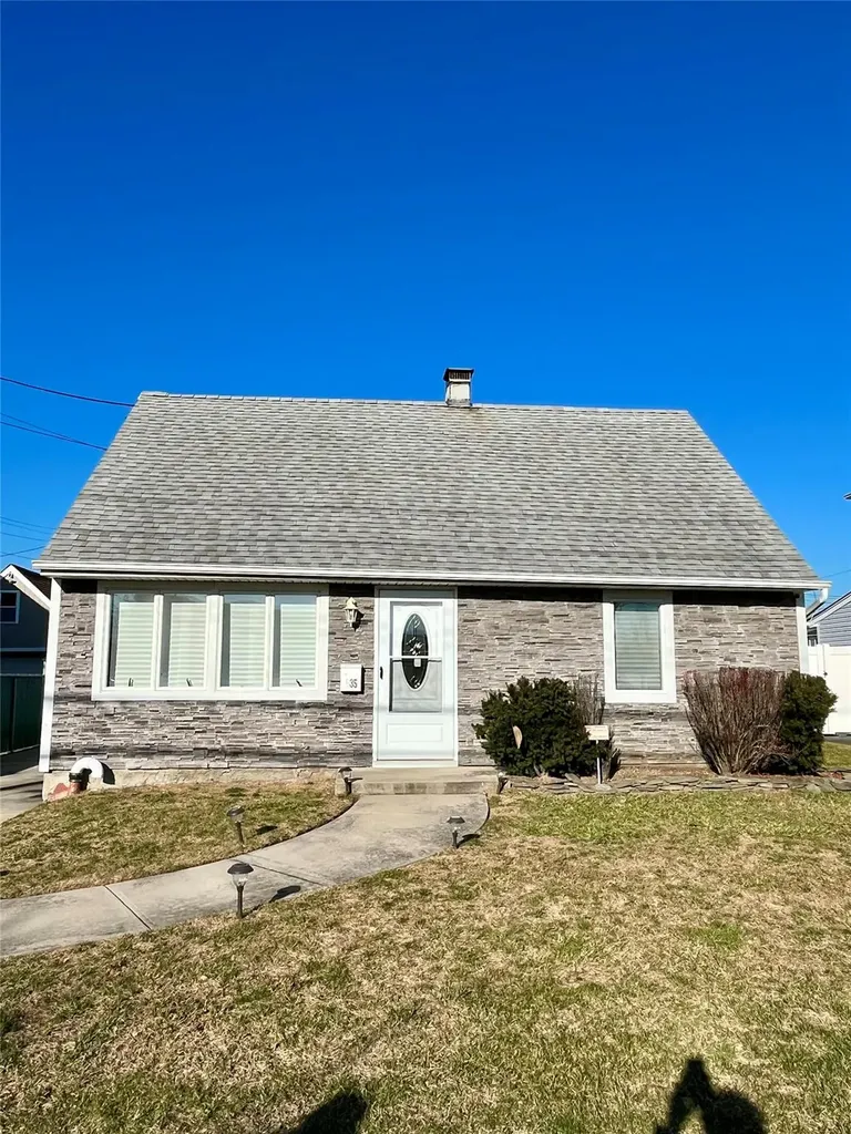 635 Barnes Avenue Baldwin NY 11510