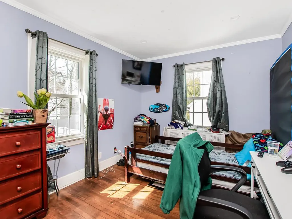 34 Kinross Place Yonkers NY 10703