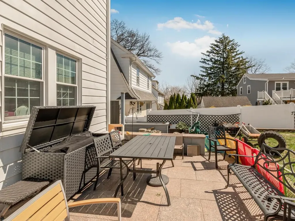 34 Kinross Place Yonkers NY 10703