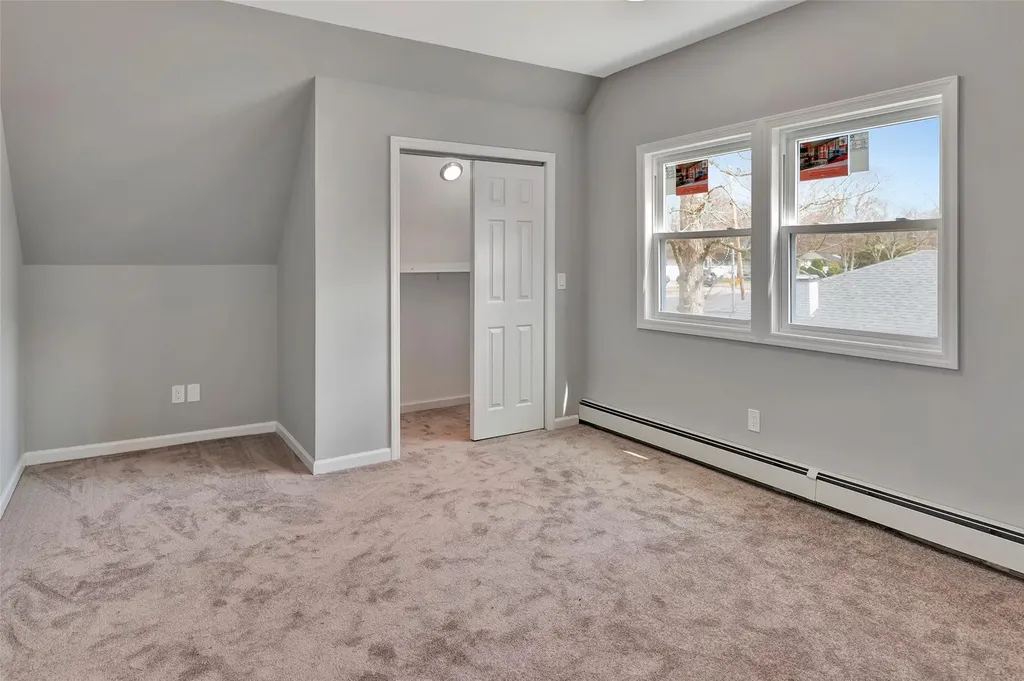 154 Meadowmere Avenue Mastic NY 11950