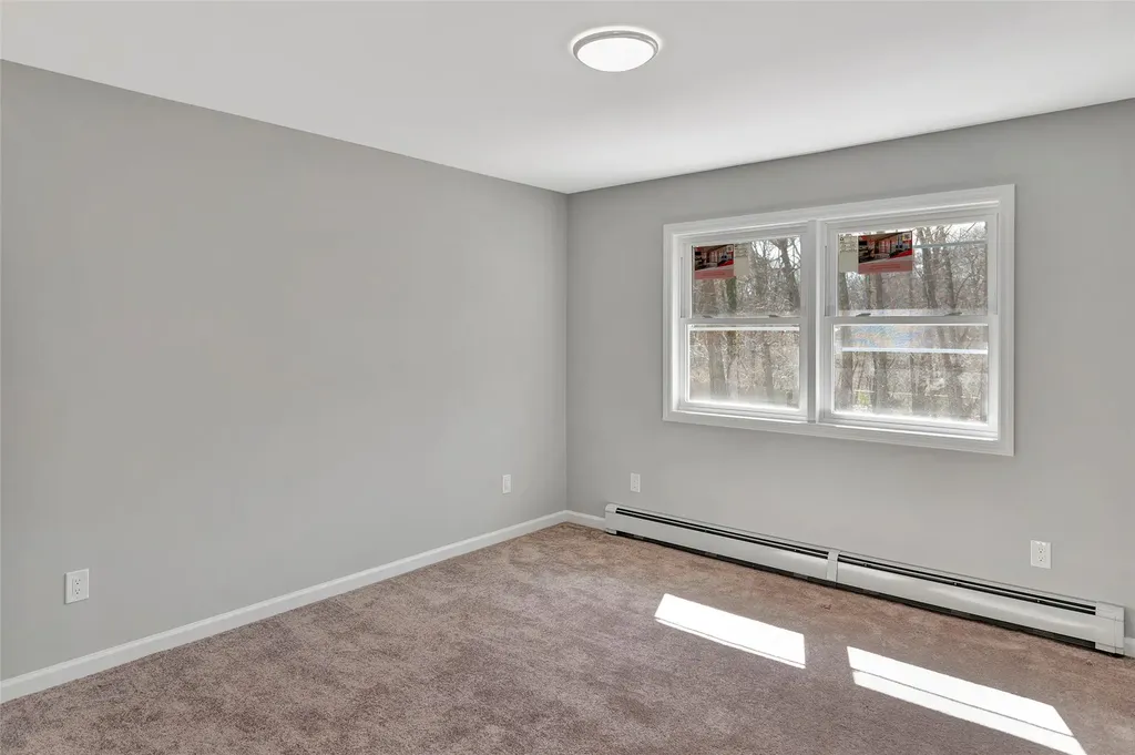 154 Meadowmere Avenue Mastic NY 11950