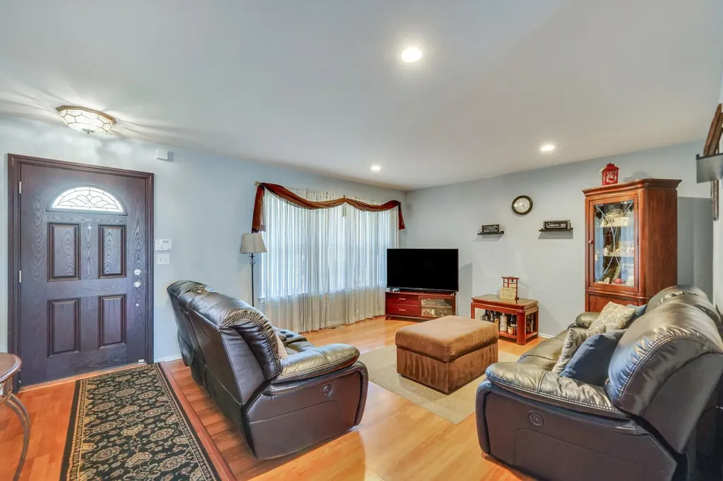 35 Okane Street Central Islip NY 11722