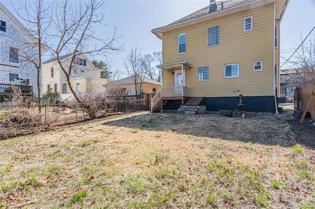 4 Fairmont Street Poughkeepsie NY 12601