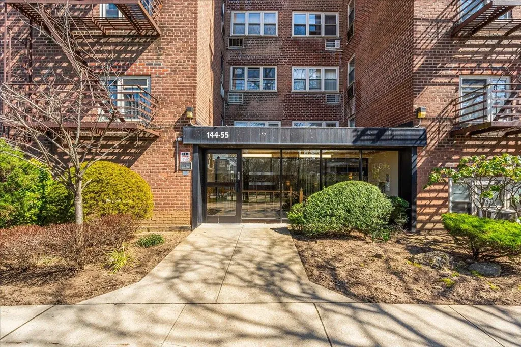 144-55 Melbourne Avenue Flushing NY 11367