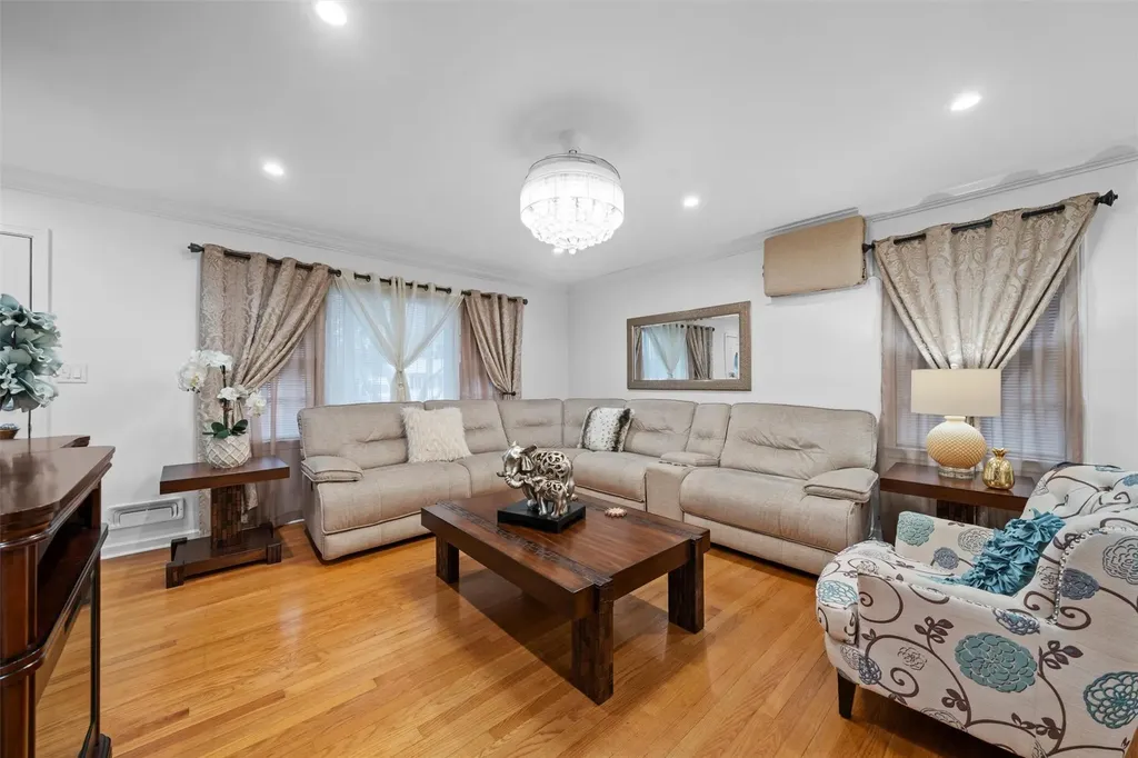 16 Robertson Drive Middletown NY 10940