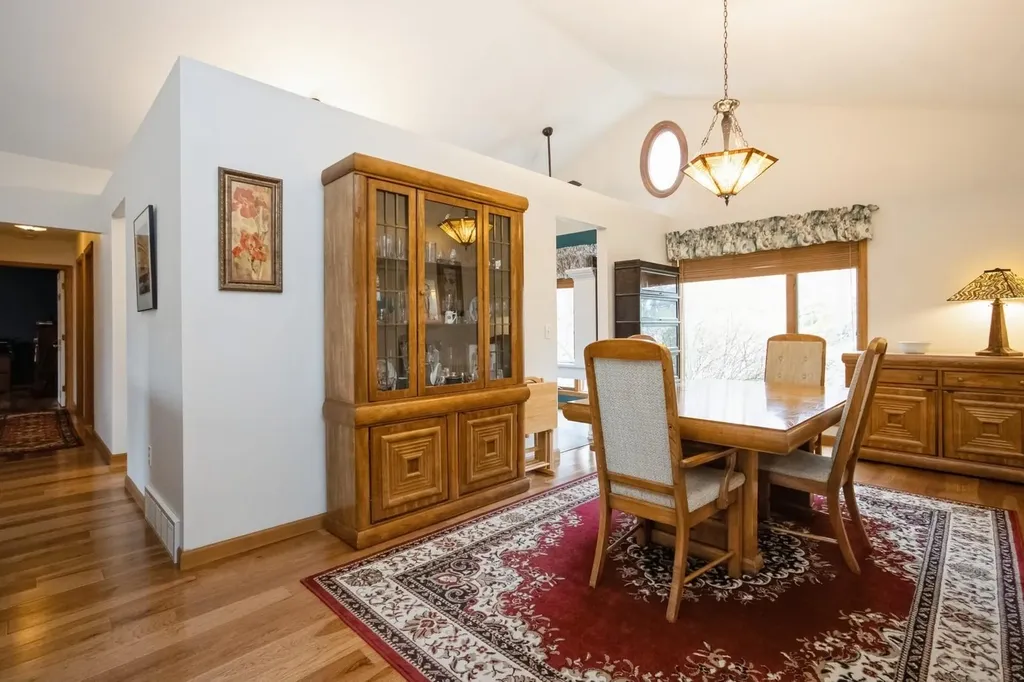 12 Red Oak Lane Fishkill NY 12524