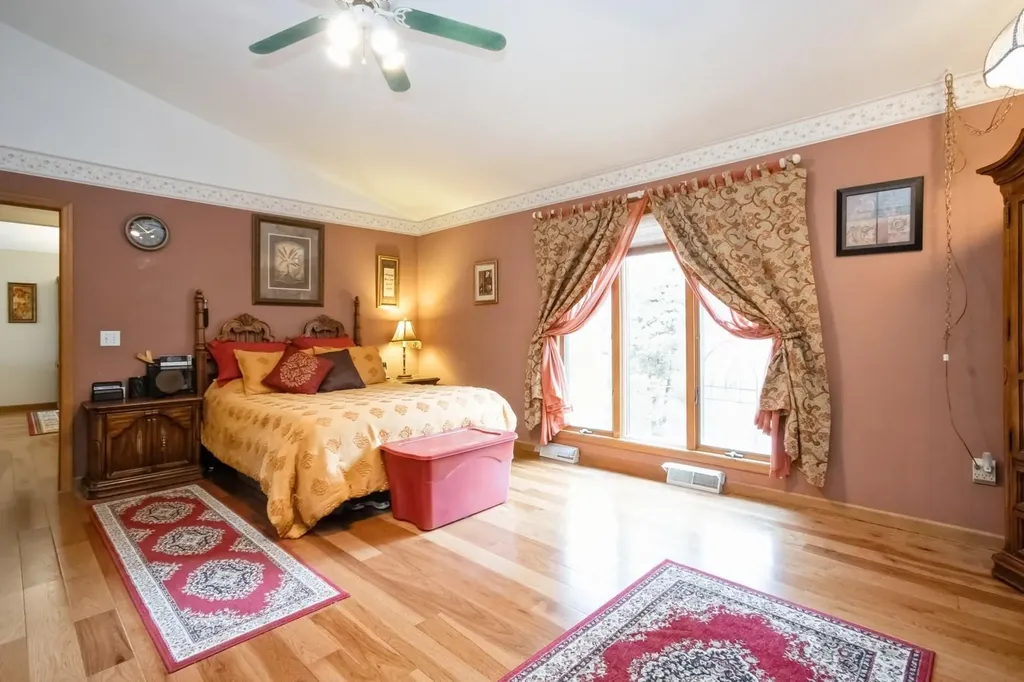 12 Red Oak Lane Fishkill NY 12524