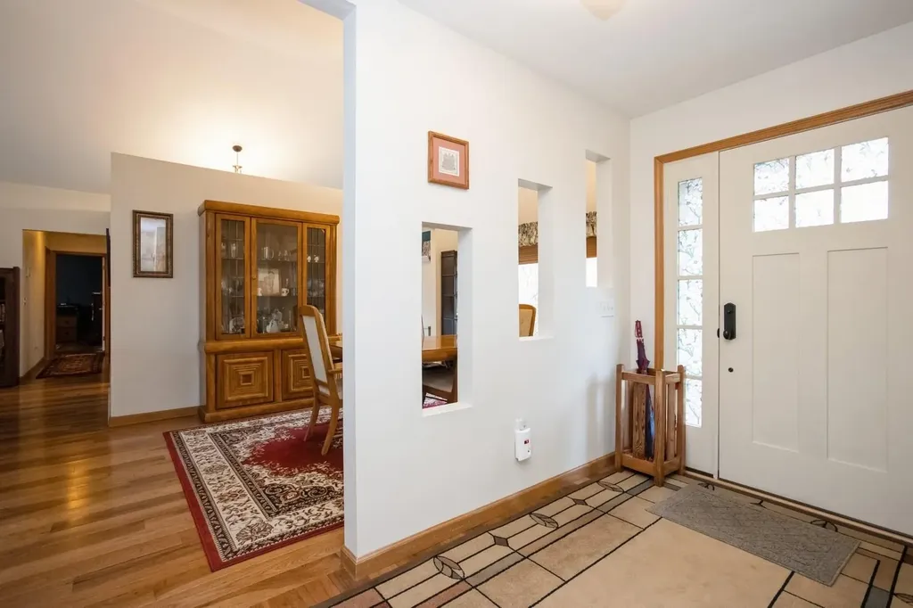 12 Red Oak Lane Fishkill NY 12524