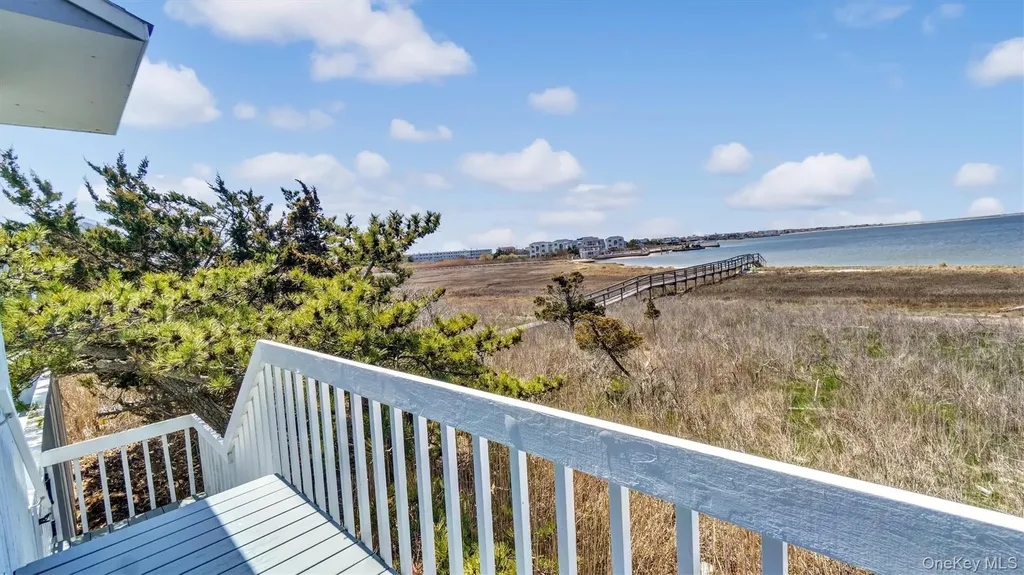 552 Dune Road Westhampton NY 11977