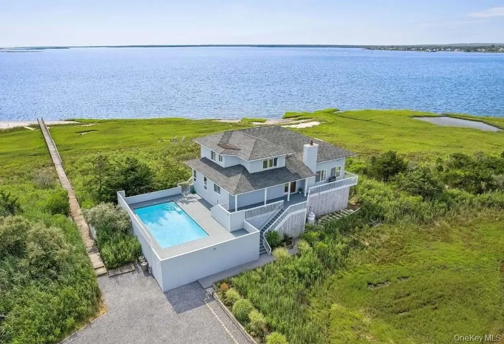 552 Dune Road Westhampton NY 11977