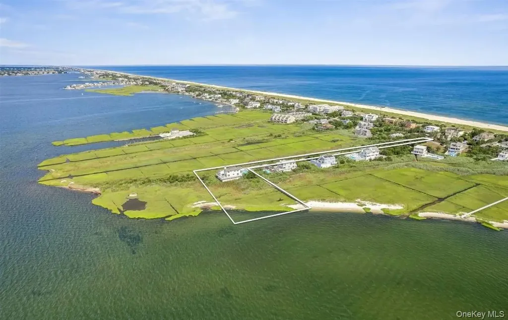 552 Dune Road Westhampton NY 11977
